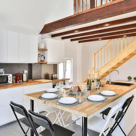 Appartement Le Refuge Fleuri T5 Avec Terrasse Et Jardin *